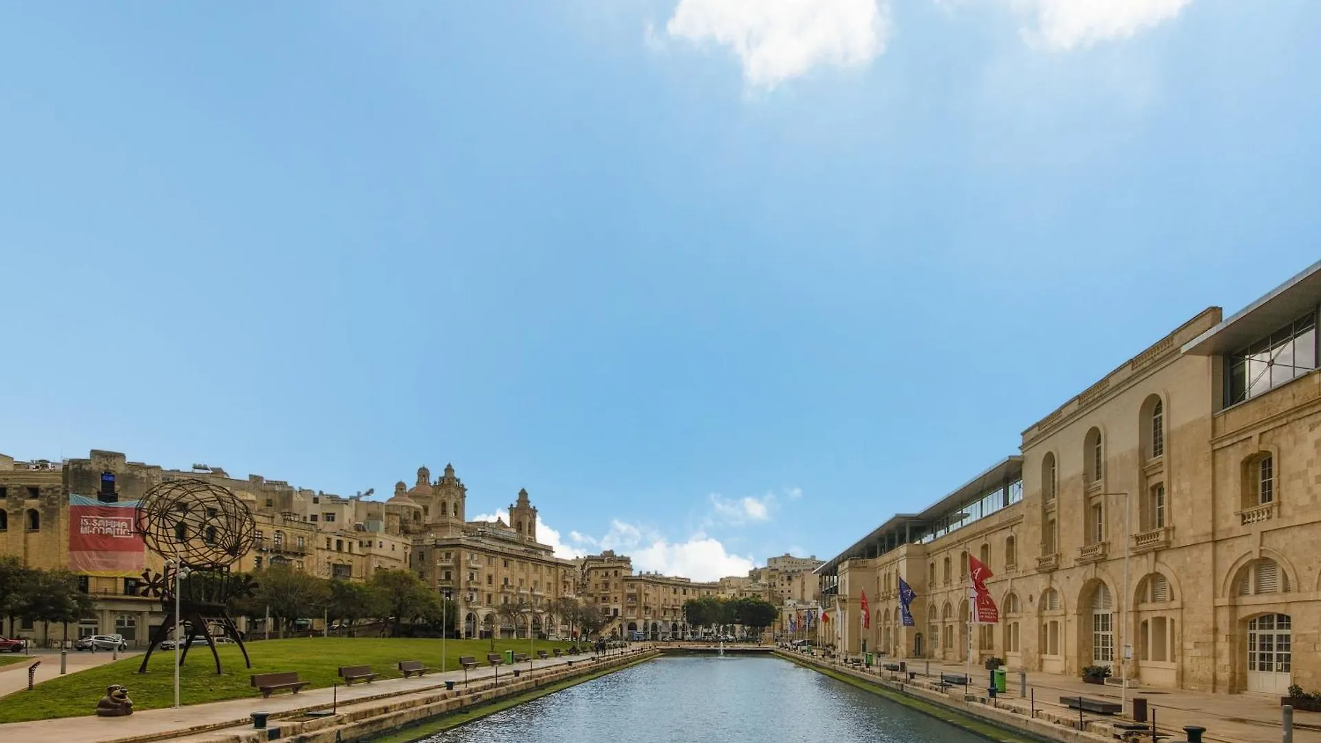 Apartment Magnificent Sea View Penthouse Cospicua - Happy Rentals