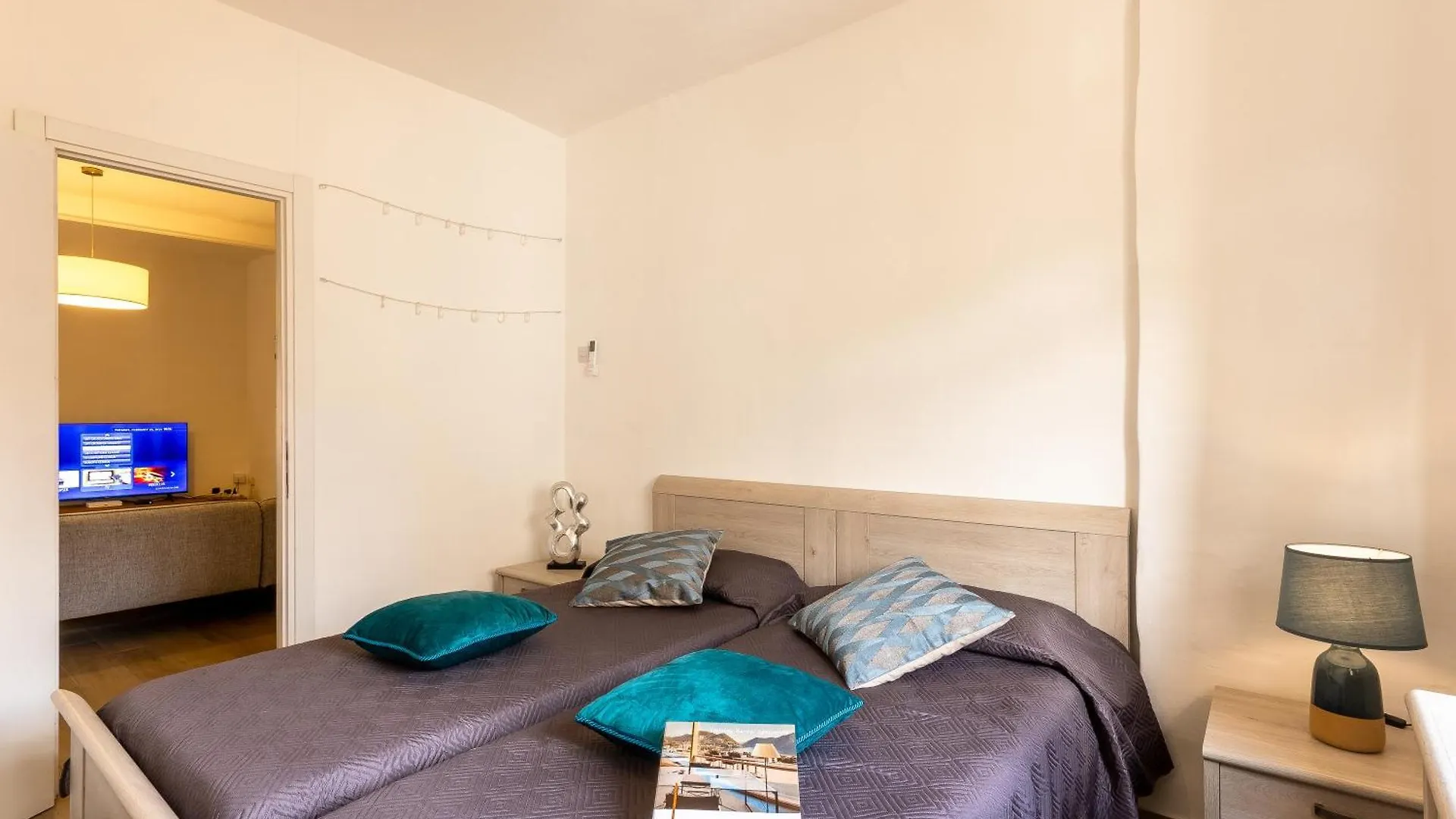 Apartment Magnificent Sea View Penthouse Cospicua - Happy Rentals Malta